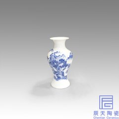 <b>青花陶瓷小花瓶厂家  手绘小花瓶价格</b>